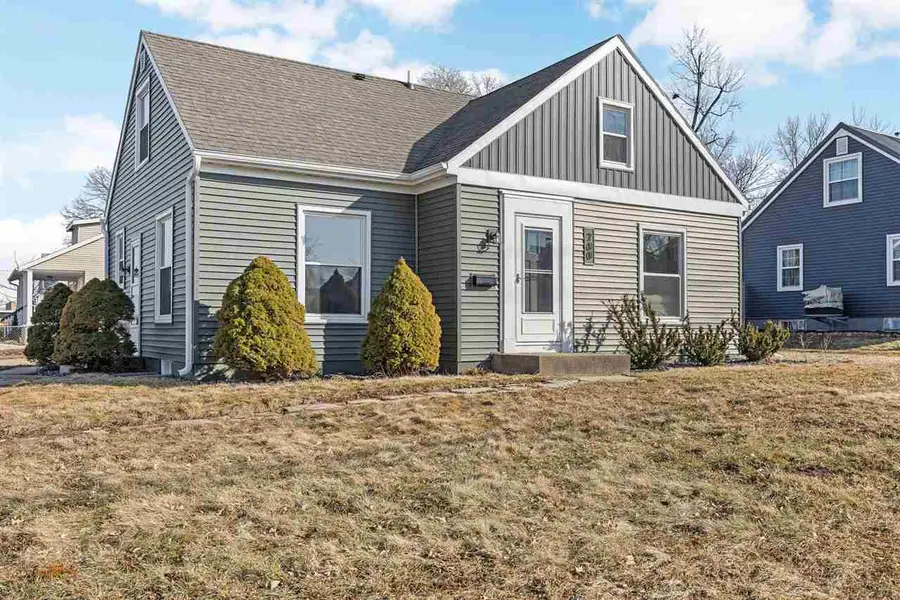 700 Memorial Dr. SE, Cedar Rapids, IA 52403 - #2