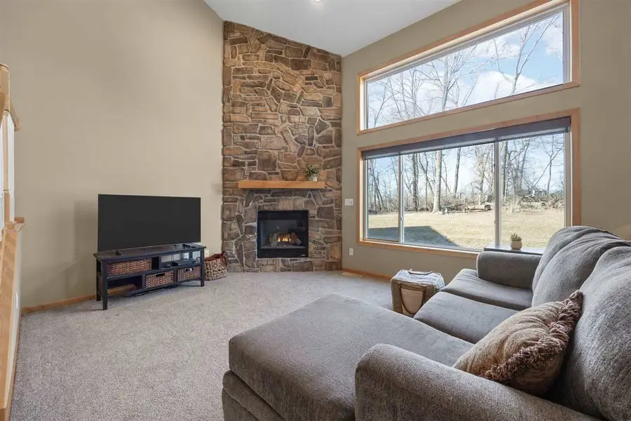 3655 Stoneview Cir SW, Cedar Rapids, IA 52404 - #3