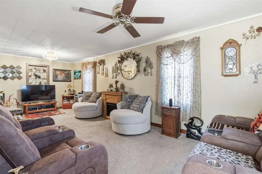 1211 22nd Ave SW, Cedar Rapids, IA 52404 - #2