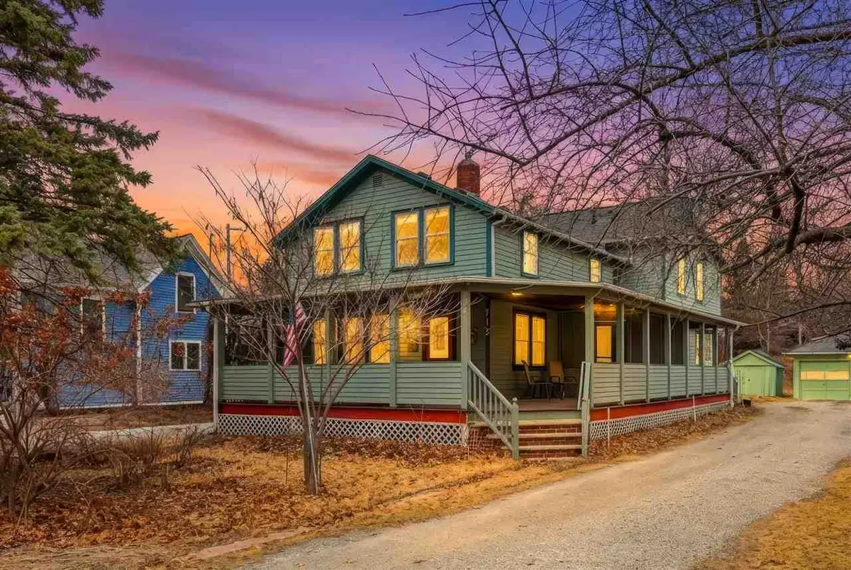 712 Ronalds St, Iowa City, IA 52245 - #1