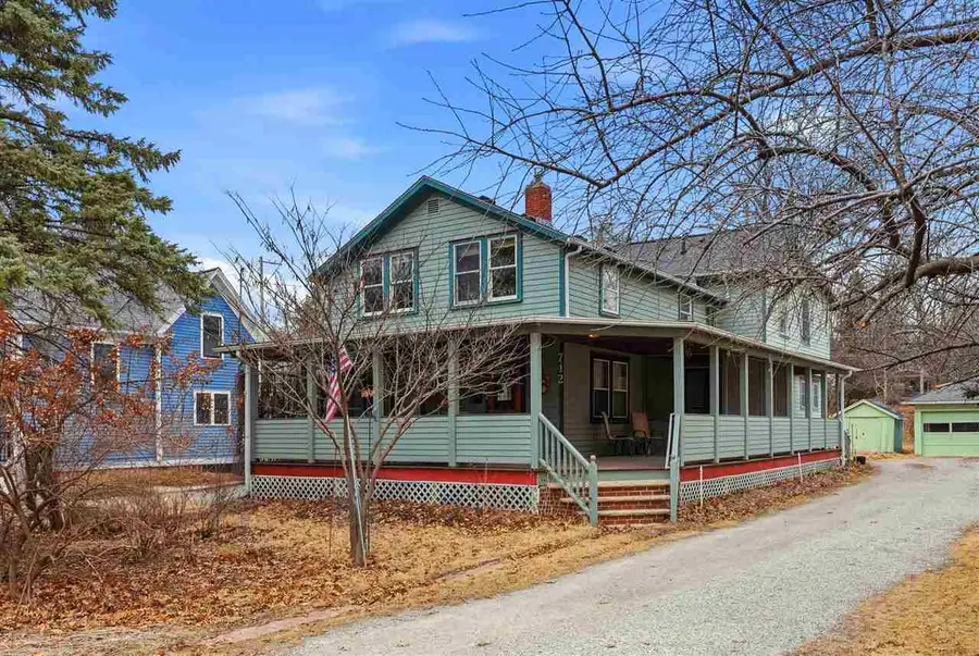 712 Ronalds St, Iowa City, IA 52245 - #2