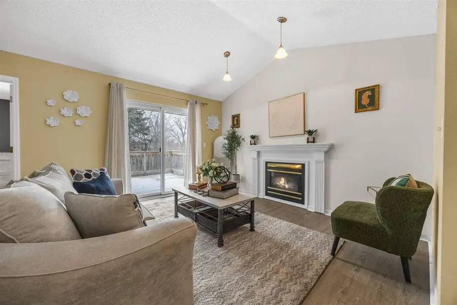 1413 Kenai Ct, Coralville, IA 52241 - #3