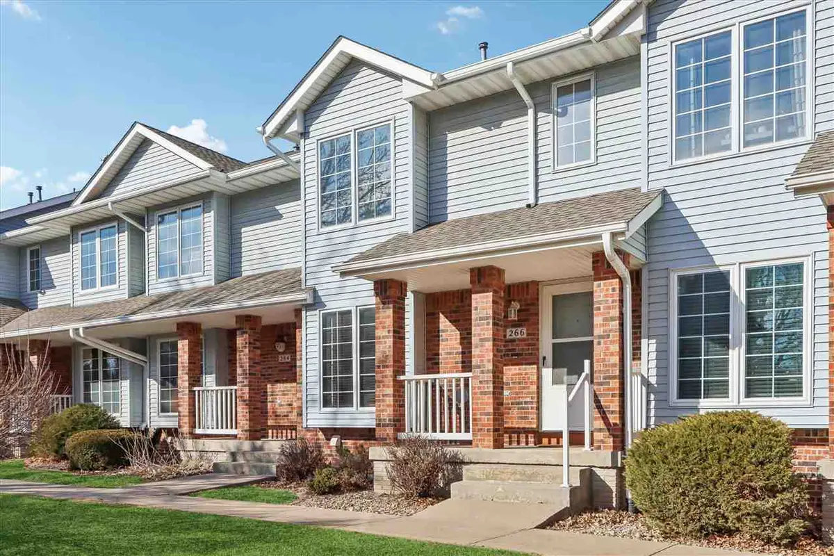 266 West Side Dr, Iowa City, IA 52246 - #1