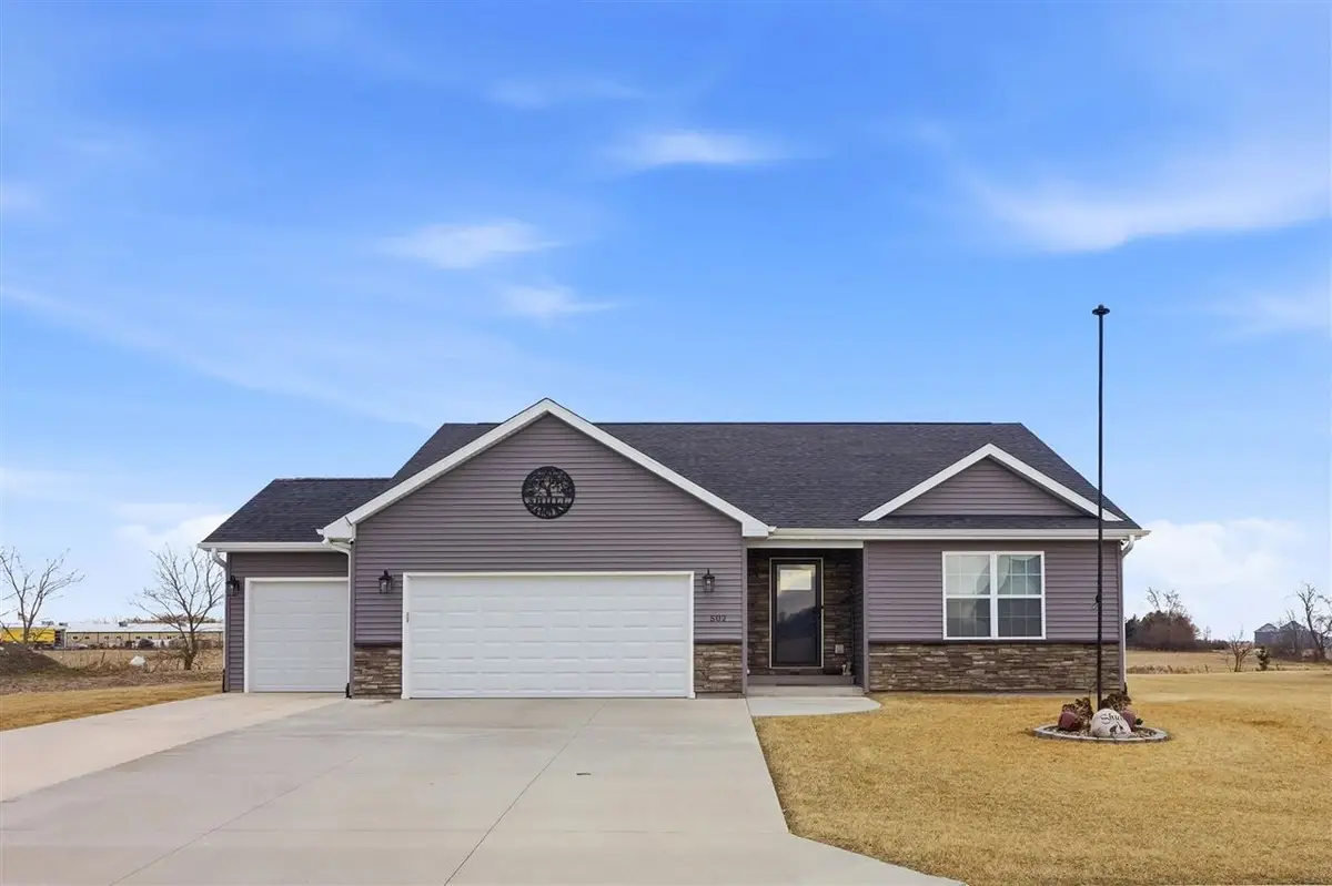 502 S 15th Ave, Washington, IA 52353 - #1