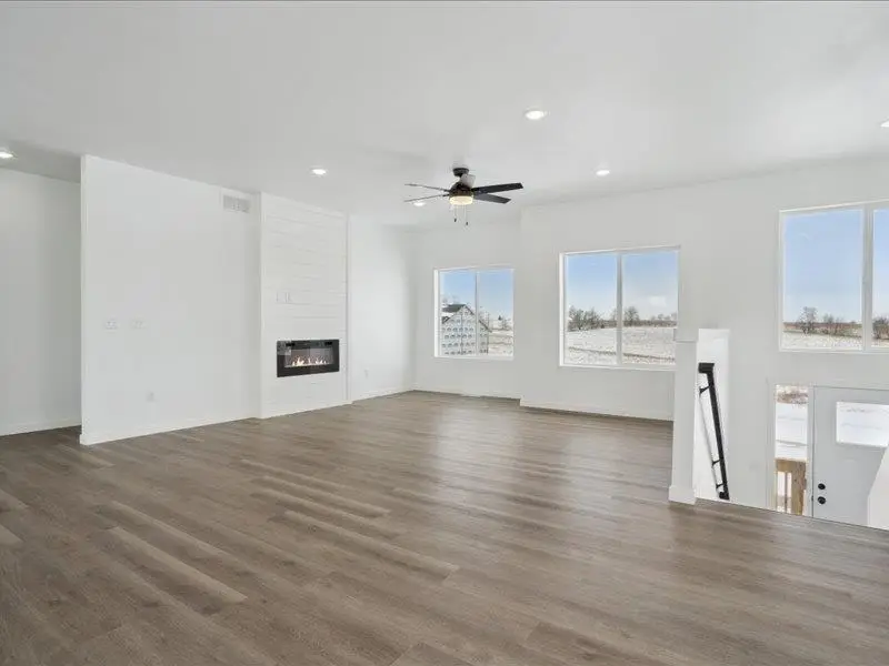 3107 Ginkgo Lane, Muscatine, IA 52761 - #2