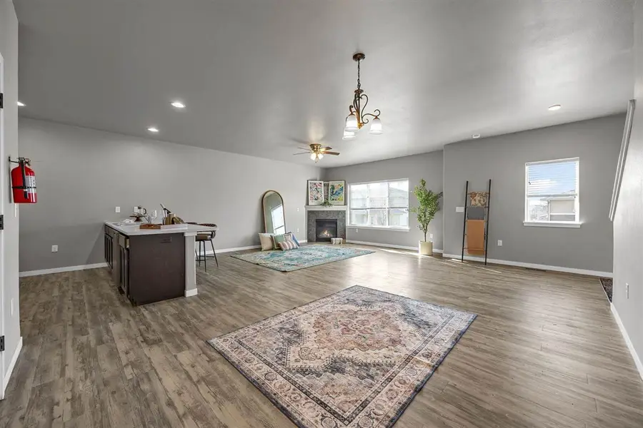 290 Kenneth Dr, Iowa City, IA 52245 - #3