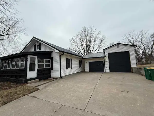 507 E Batty St, What Cheer, IA 50268