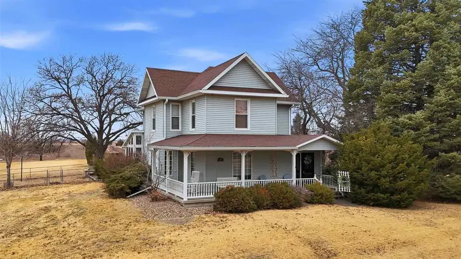 1105 N Marion, Washington, IA 52353 - #2