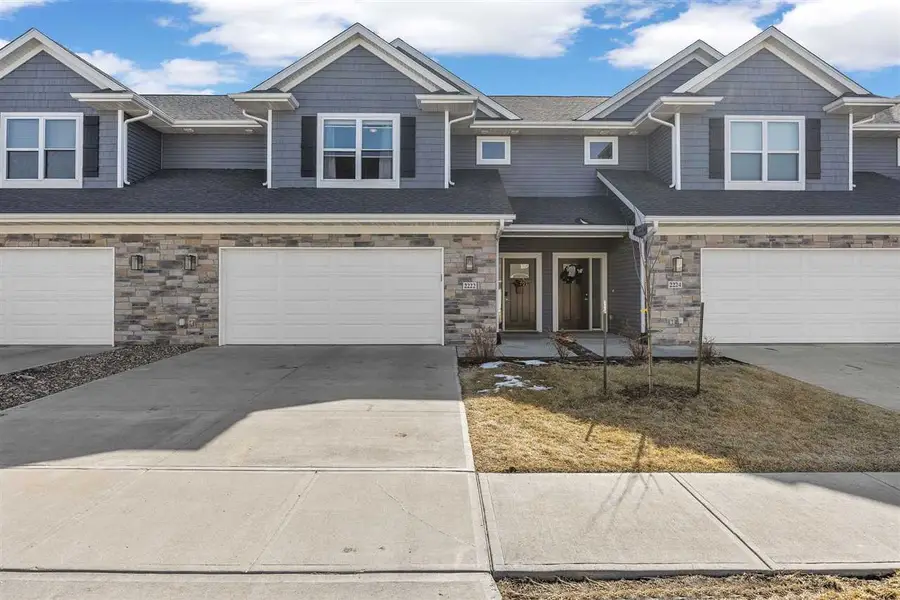 2222 Eversull Ln, North Liberty, IA 52317 - #2