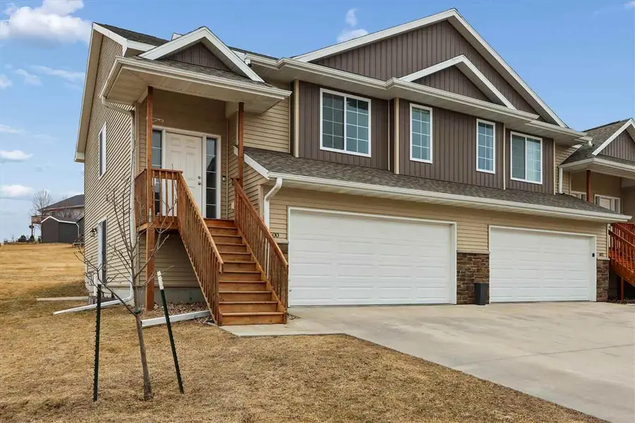 600 Riley Ln, West Branch, IA 52358 - #2