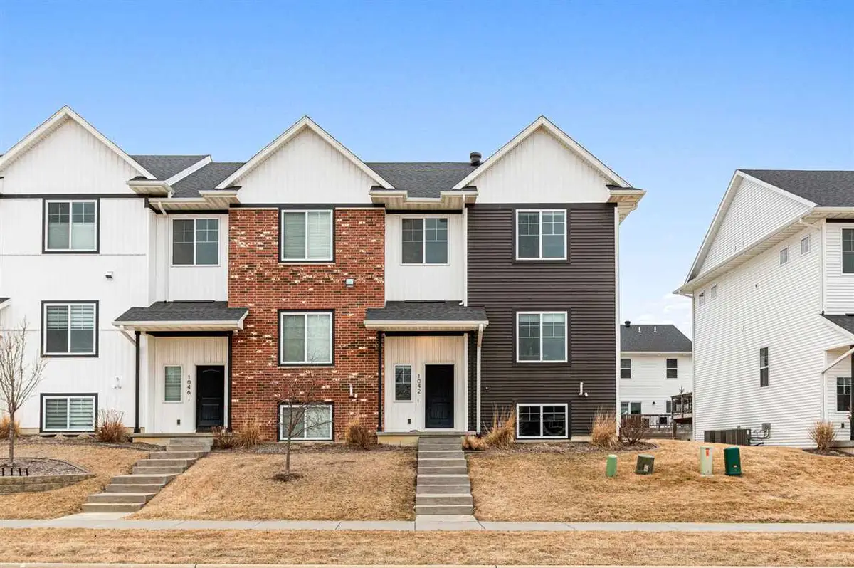 1042 Dubs Drive, Iowa City, IA 52246 - #1