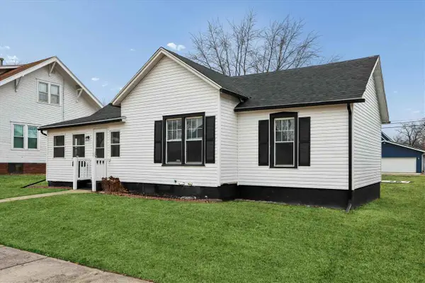 278 W Pine Street, Marengo, IA 52301