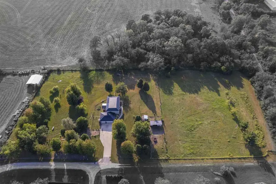 3332 Portwood Dr, Homestead, IA 52236 - #2