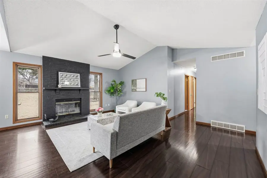 927 Aspen Ct, Iowa City, IA 52240 - #3