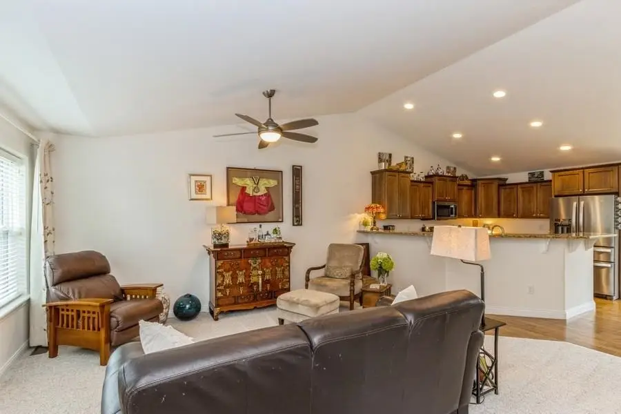 25 Eversull Ln, Iowa City, IA 52245 - #2