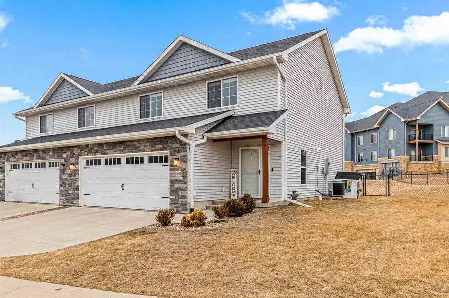 1100 Creekside Dr, Tiffin, IA 52340 - #2