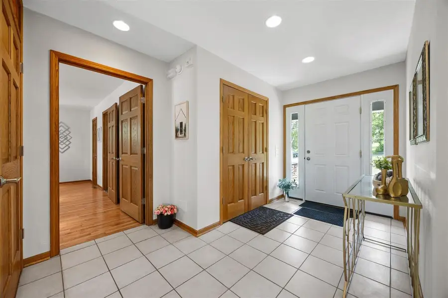 3606 Sun Valley Dr NE, North Liberty, IA 52317 - #2