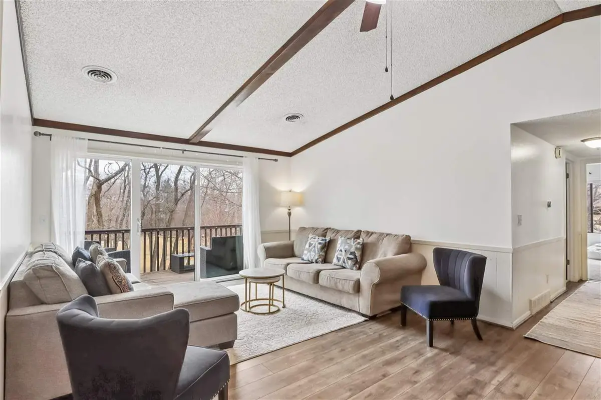 1512 1st Ave, Coralville, IA 52241 - #1