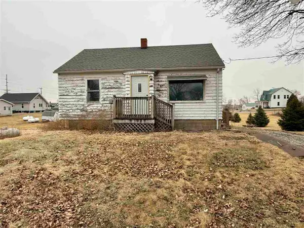 105 J St, Keswick, IA 50136