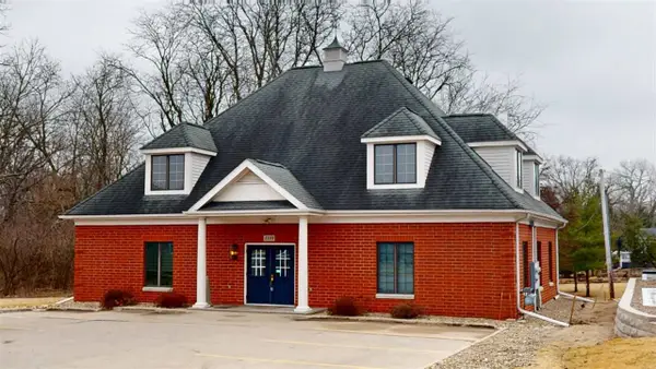 1114 N Dodge St, Iowa City, IA 52245