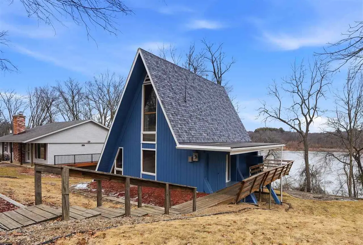 2324 Rice Ridge Ln NE, North Liberty, IA 52317 - #1