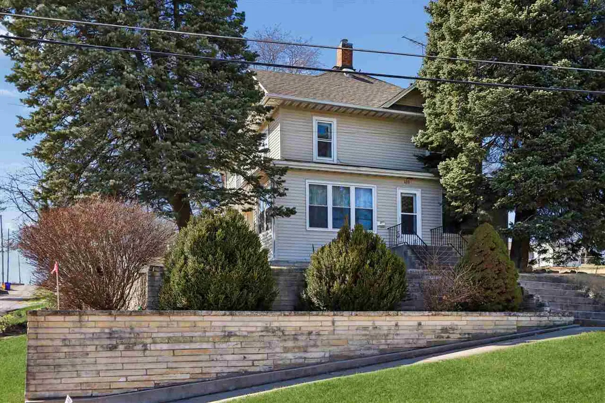 410 Ella Street, Riverside, IA 52327 - #1