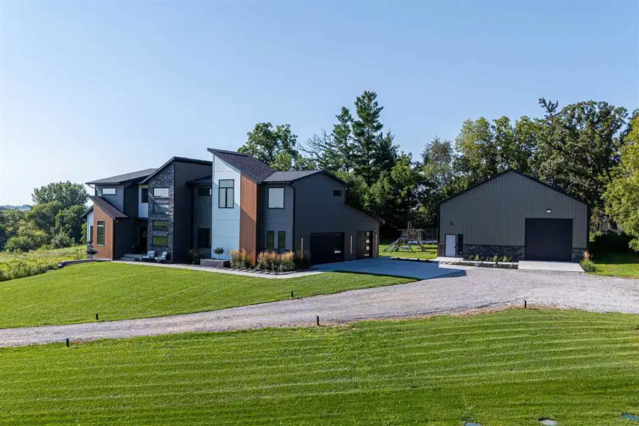 4615 Elynn Ln NE, Solon, IA 52333 - #3