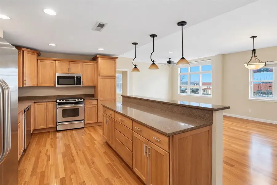 843 Quarry Rd, Coralville, IA 52241 - #2