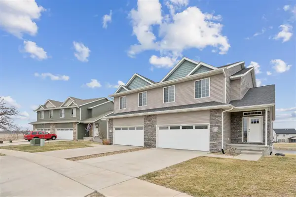 1112 Mary Lane, North Liberty, IA 52317