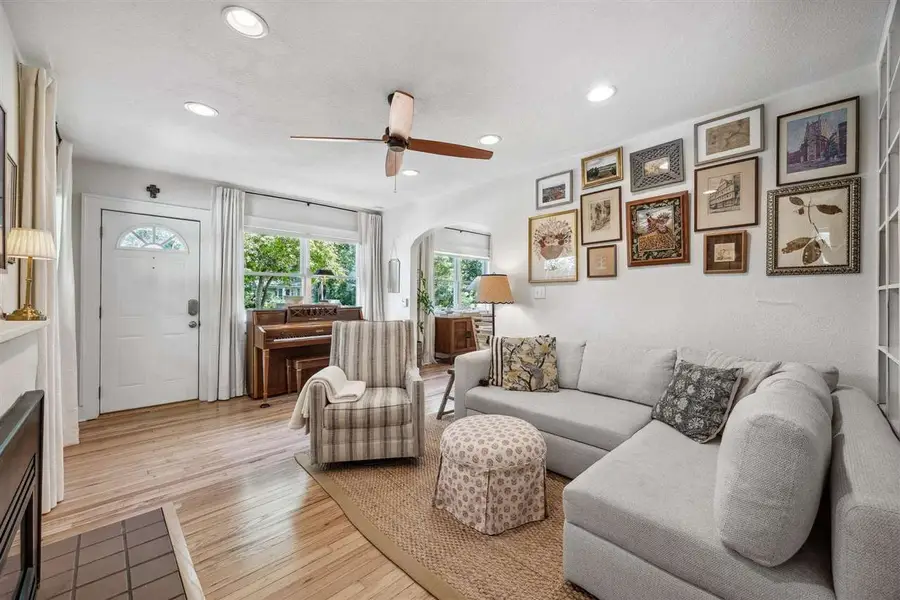 1301 Yewell Street, Iowa City, IA 52240 - #3