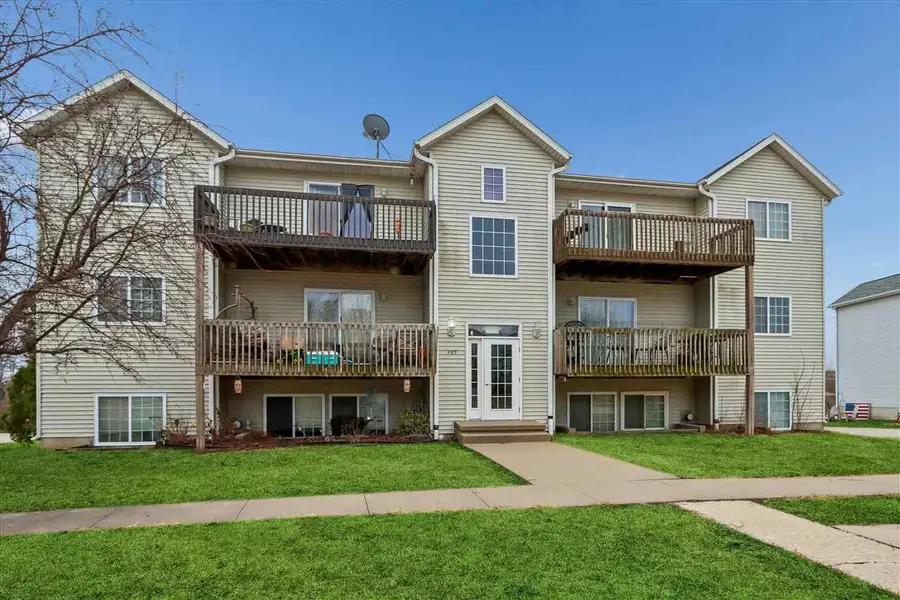 409 James Blvd, Oxford, IA 52322 - #2