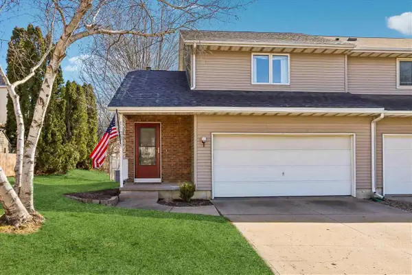 1103 22nd Ave, Coralville, IA 52241