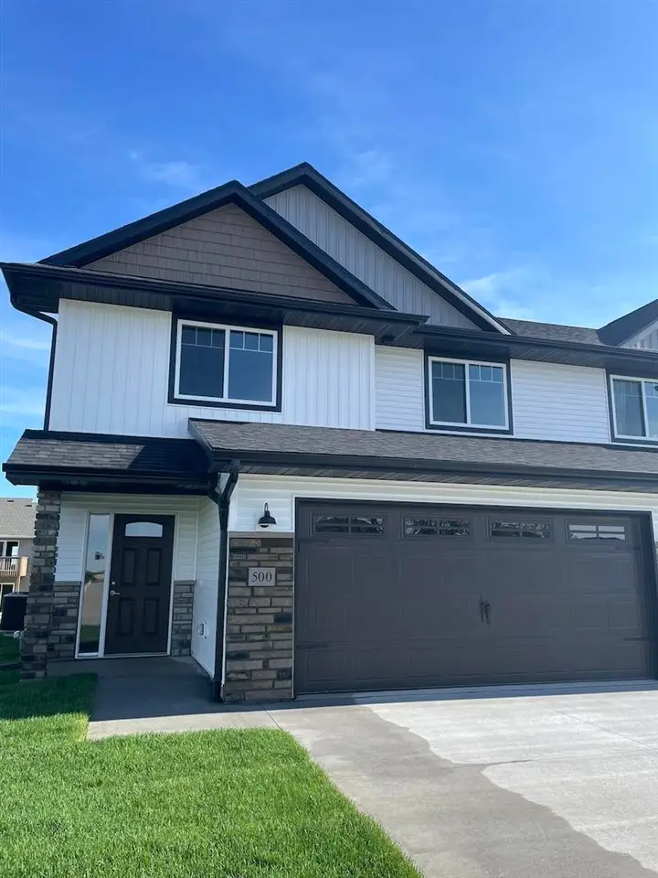 848 Armands Ln, Tiffin, IA 52340 - #1