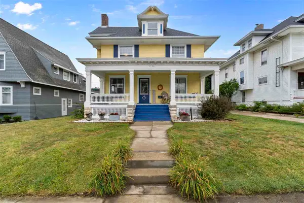 1720 2nd Ave SE, Cedar Rapids, IA 52403