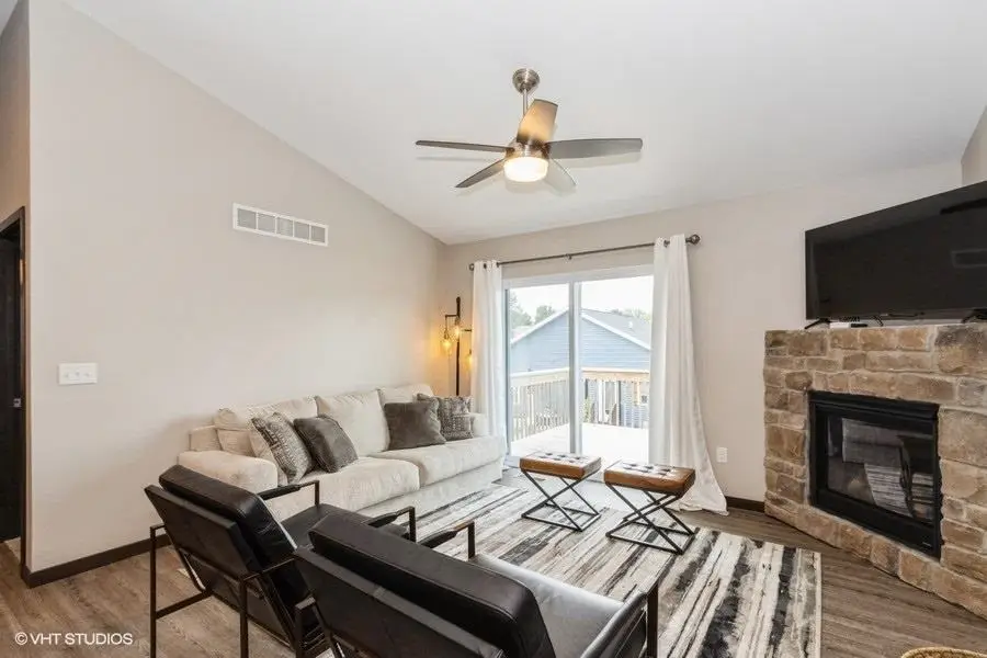 611 Riley Ln, West Branch, IA 52358 - #3