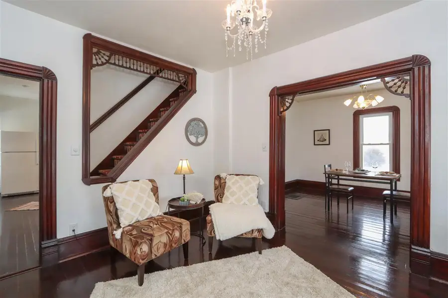 224 W Main St, Oxford, IA 52322 - #3