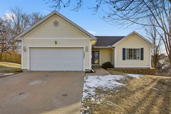 1485 Walker Way, Coralville, IA 52241