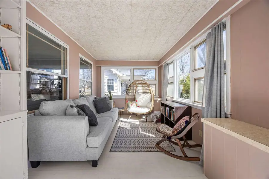 2300 4th Ave SE, Cedar Rapids, IA 52403 - #3