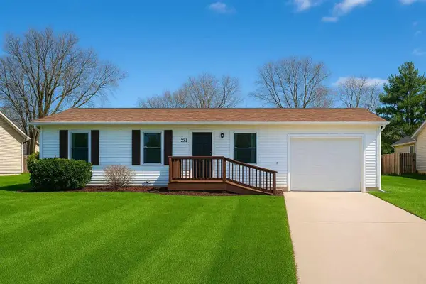 222 Northside Dr, West Branch, IA 52358