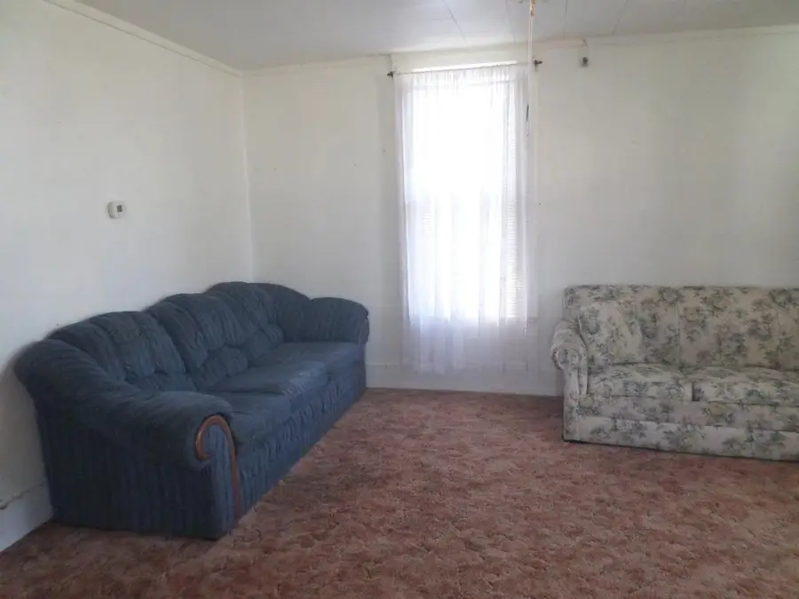 206 E Lafayette, Keota, IA 52248 - #3