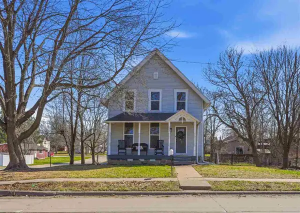 502 S 2nd Ave, Washington, IA 52353