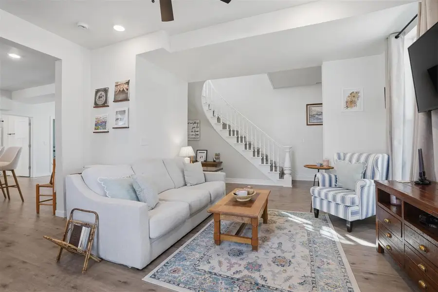 502 S 2nd Ave, Washington, IA 52353 - #3