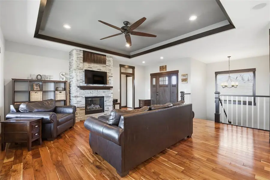 3359 Southridge Dr, Amana, IA 52203 - #3