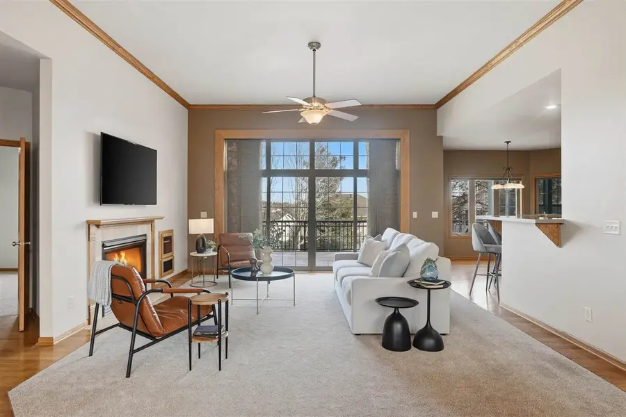 1969 High View Rd, Coralville, IA 52241 - #3