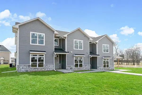 4671 Herbert Hoover Hwy, Iowa City, IA 52240