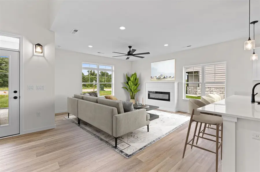 4671 Herbert Hoover Hwy, Iowa City, IA 52240 - #3