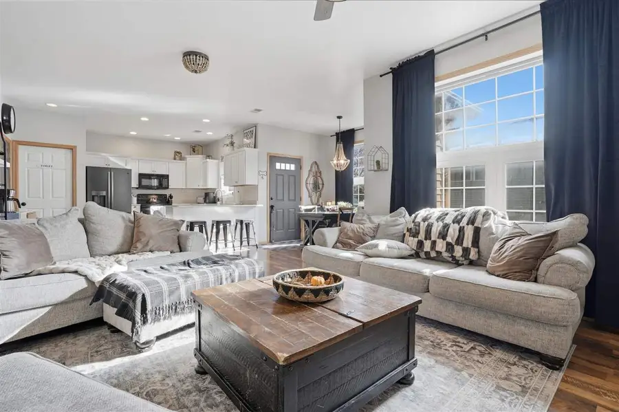 707 E 13th St, Washington, IA 52353 - #2