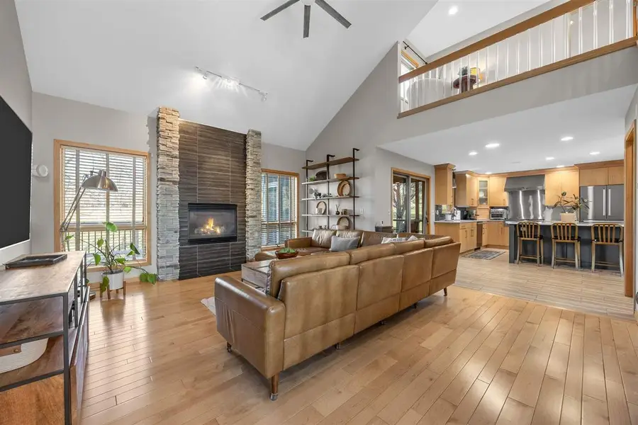 482 Butternut LN, Iowa City, IA 52246 - #3