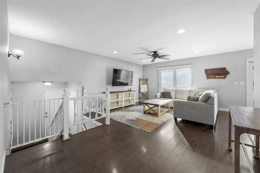 20 NW Clive, Cedar Rapids, IA 52405 - #3