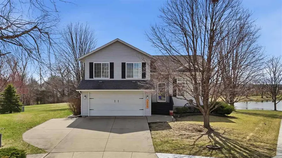 650 Pebble Ct, North Liberty, IA 52317 - #2